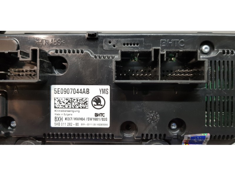 Recambio de mando climatizador para skoda octavia combi (5e5) active referencia OEM IAM 5E0907044AB   Recambio de mando climatizador para skoda octavia combi (5e5) active referencia OEM IAM 5E0907044AB