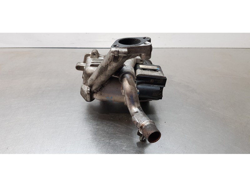 Recambio de valvula egr para ford tourneo connect trend referencia OEM IAM FM5Q9D475AA  