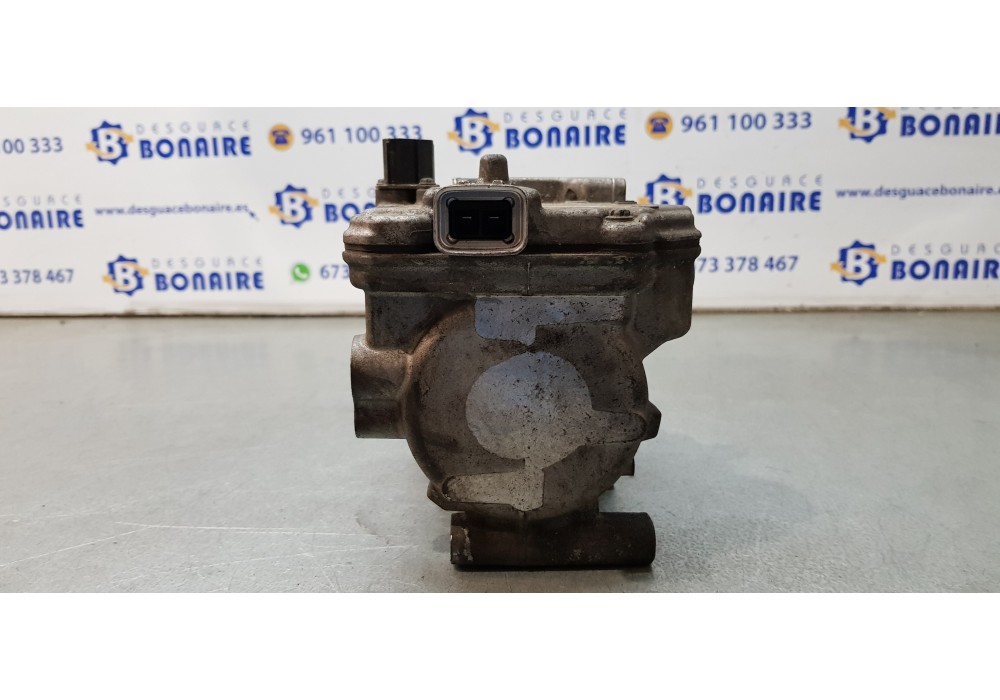 Recambio de compresor aire acondicionado para toyota auris touring sports (e18) hybrid active referencia OEM IAM 0422001032  