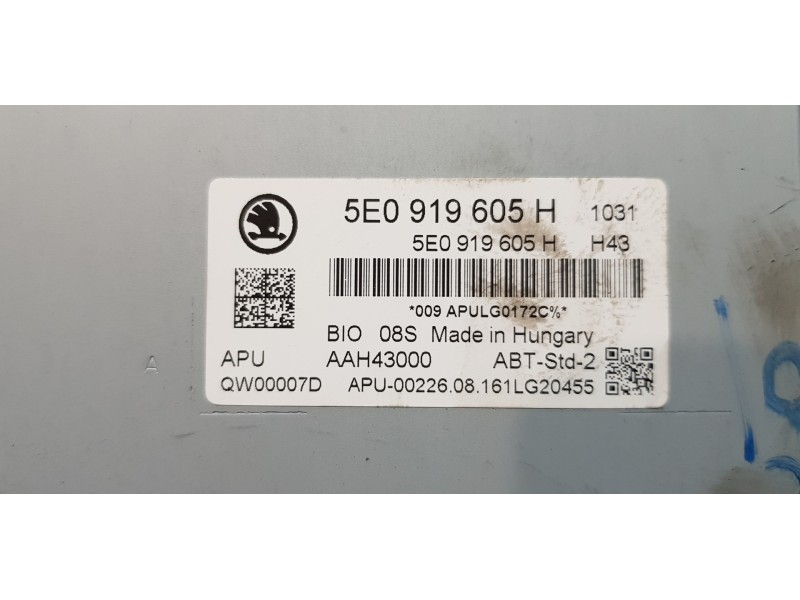 Recambio de pantalla multifuncion para skoda octavia combi (5e5) active referencia OEM IAM 5E0919605HBIO   Recambio de pantalla multifuncion para skoda octavia combi (5e5) active referencia OEM IAM 5E0919605HBIO