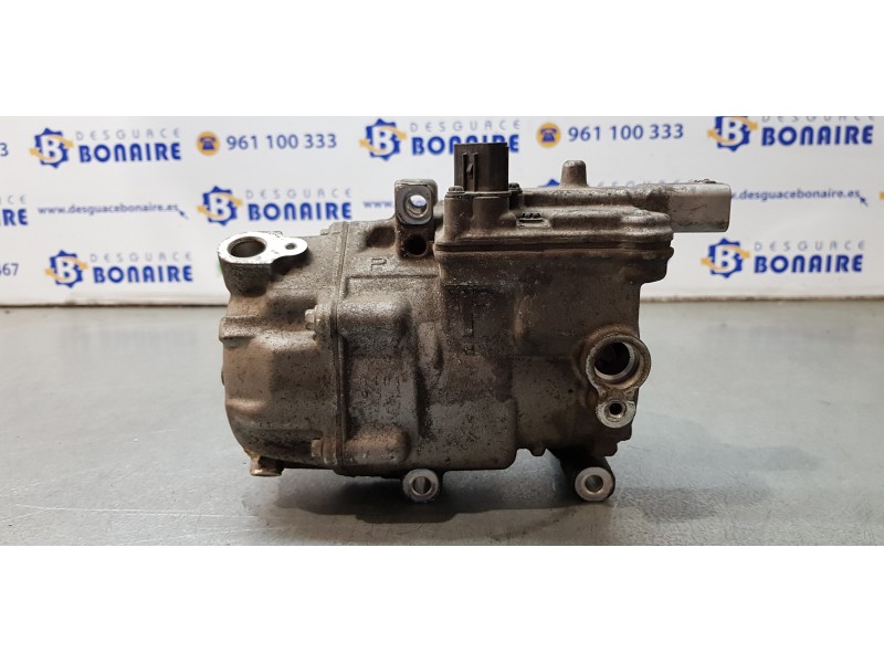Recambio de compresor aire acondicionado para toyota auris touring sports (e18) hybrid active referencia OEM IAM 0422001032  