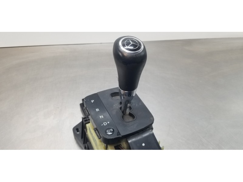 Recambio de palanca cambio para mercedes clase a (w169) a 180 cdi (169.007) referencia OEM IAM A1693701009  