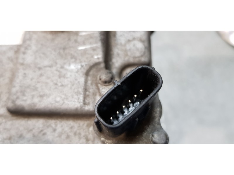 Recambio de compresor aire acondicionado para toyota auris touring sports (e18) hybrid active referencia OEM IAM 0422001032  