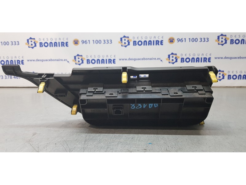 Recambio de mando climatizador para toyota auris touring sports (e18) hybrid active referencia OEM IAM 5590002460  