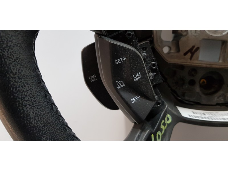 Recambio de volante para ford kuga (cbs) trend referencia OEM IAM AM513600BH  