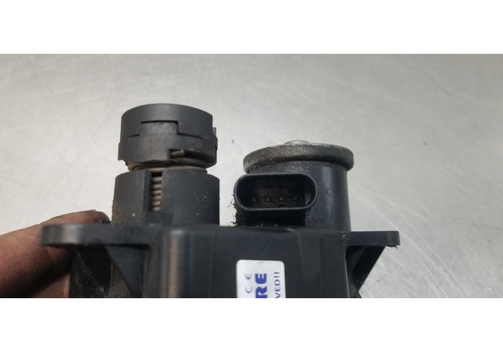 Recambio de colector admision para mercedes clase a (w169) a 180 cdi (169.007) referencia OEM IAM A6401500594  