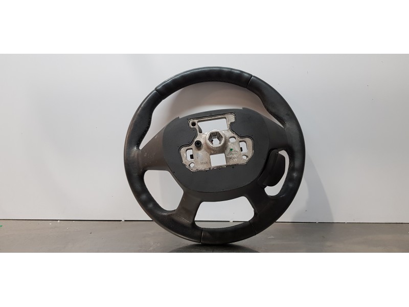 Recambio de volante para ford kuga (cbs) trend referencia OEM IAM AM513600BH  