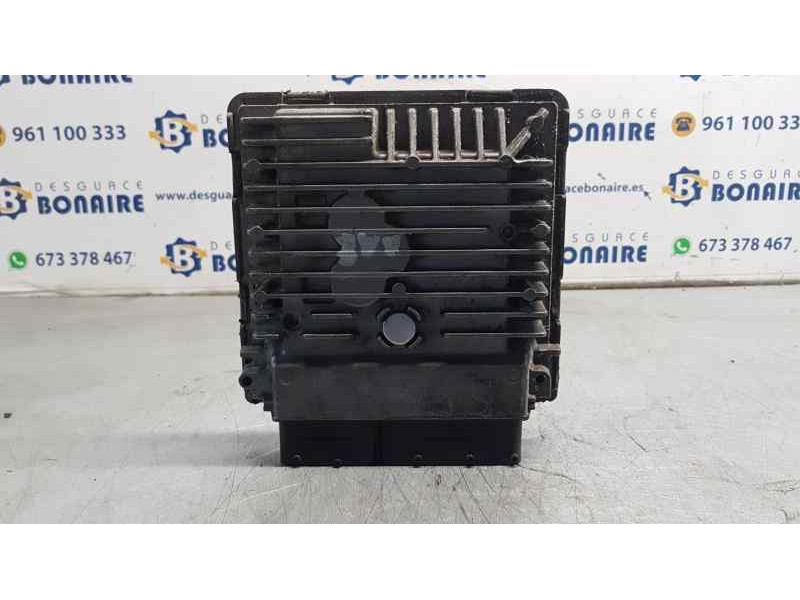 Recambio de centralita motor uce para skoda rapid active referencia OEM IAM 03L906023LM  