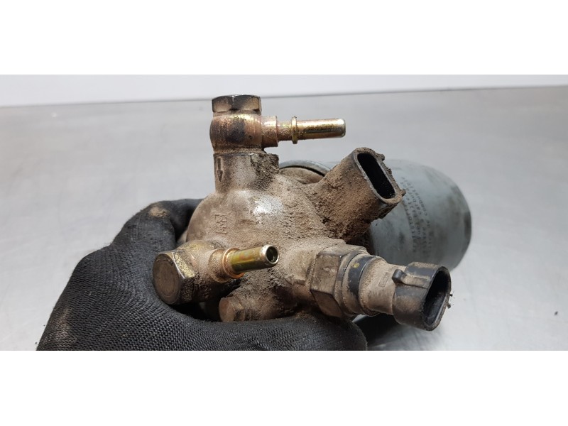 Recambio de soporte filtro gasoil para volvo s60 berlina 2.4 d referencia OEM IAM 31261190  