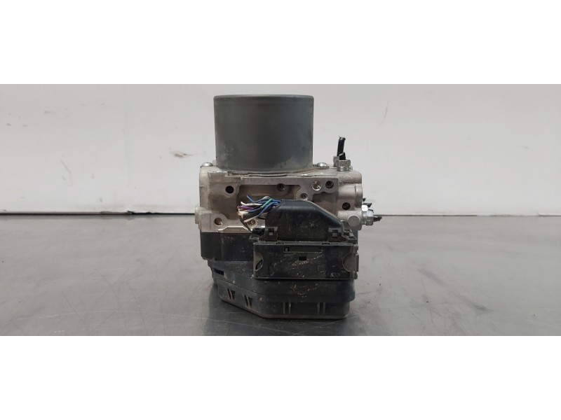 Recambio de abs para toyota rav 4 active referencia OEM IAM 4405042661  