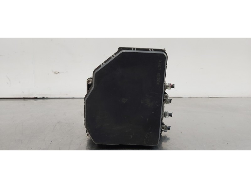 Recambio de abs para toyota rav 4 active referencia OEM IAM 4405042661  