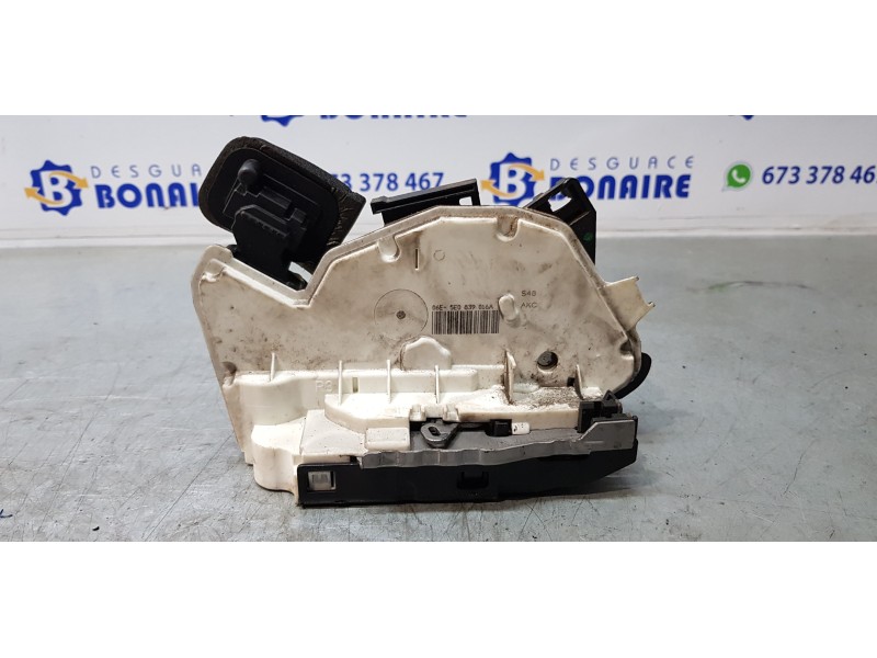 Recambio de cerradura puerta trasera derecha para skoda rapid active referencia OEM IAM 5E0839016A  