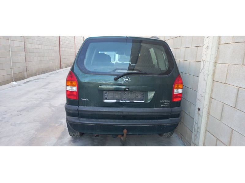 opel zafira a del año 2000