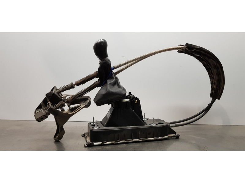 Recambio de varillaje cambio para skoda octavia combi (5e5) active referencia OEM IAM 5Q0711049AP  