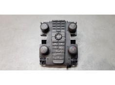 Recambio de mando climatizador para volvo s40 berlina 1.8i referencia OEM IAM 8697155  