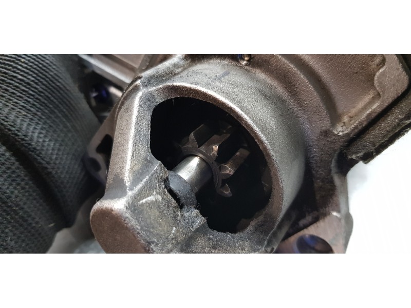 Recambio de motor arranque para dacia lodgy ambiance referencia OEM IAM 233000779R  