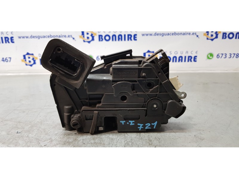 Recambio de cerradura puerta trasera izquierda para skoda rapid active referencia OEM IAM 5E0839015A  