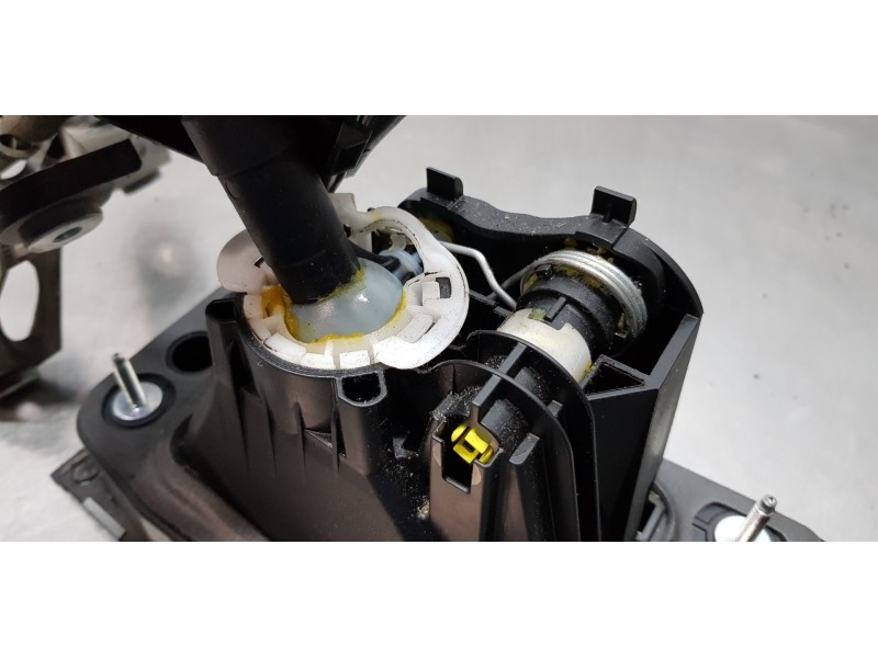 Recambio de varillaje cambio para skoda octavia combi (5e5) active referencia OEM IAM 5Q0711049AP  