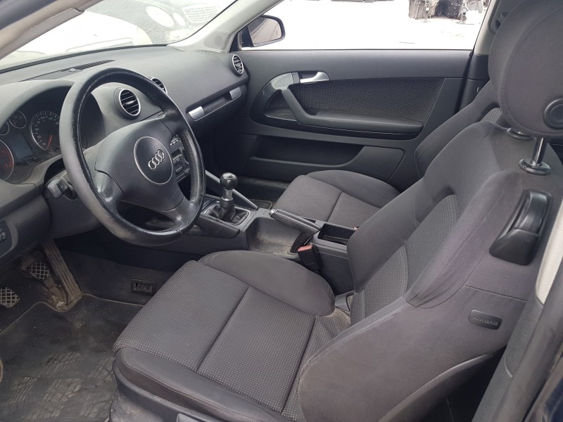 audi a3 (8p) del año 2003