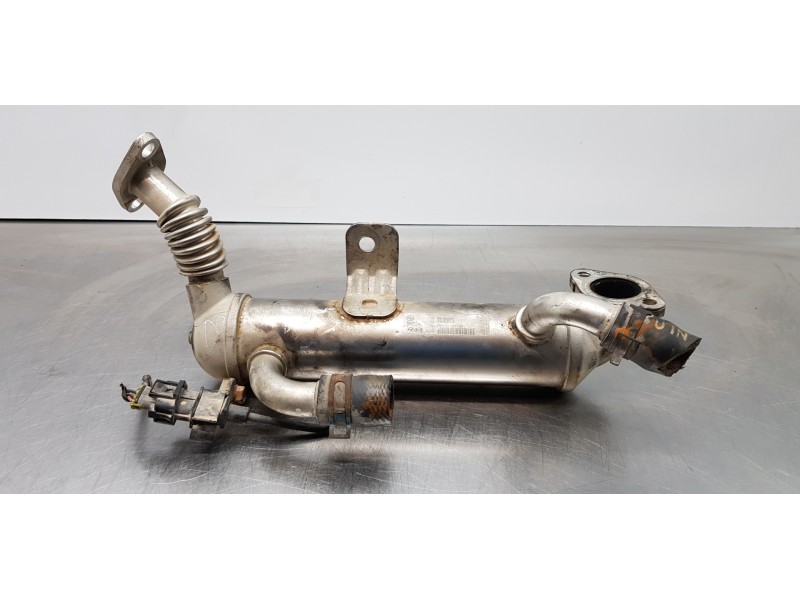 Recambio de enfriador egr para hyundai i20 classic referencia OEM IAM 284162A730  