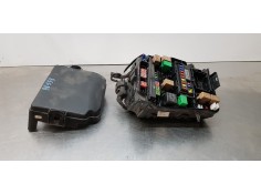 Recambio de caja reles / fusibles para kia carens ( ) concept referencia OEM IAM 91320A4730  