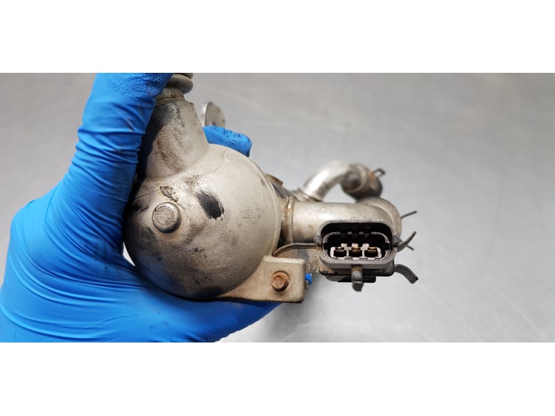 Recambio de enfriador egr para hyundai i20 classic referencia OEM IAM 284162A730  