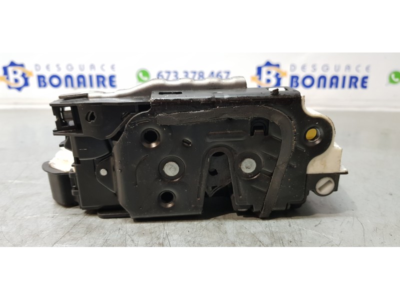 Recambio de cerradura puerta trasera izquierda para skoda rapid active referencia OEM IAM 5E0839015A  