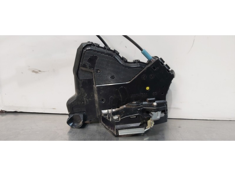 Recambio de cerradura puerta delantera derecha para toyota rav 4 active referencia OEM IAM 6903060240  