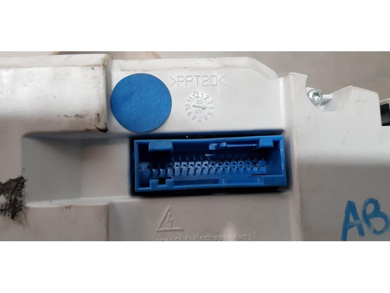 Recambio de cuadro instrumentos para volkswagen phaeton (3d2/3d8) tdi v6 4motion (5 asientos) referencia OEM IAM 3D0920885A  