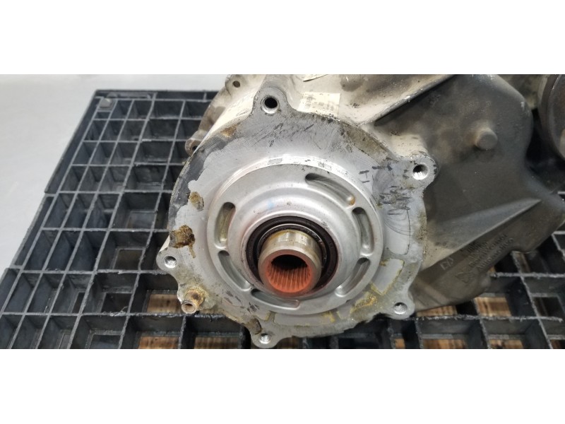 Recambio de caja transfer para ssangyong rexton rx 320 referencia OEM IAM 3200005003 3200006001 