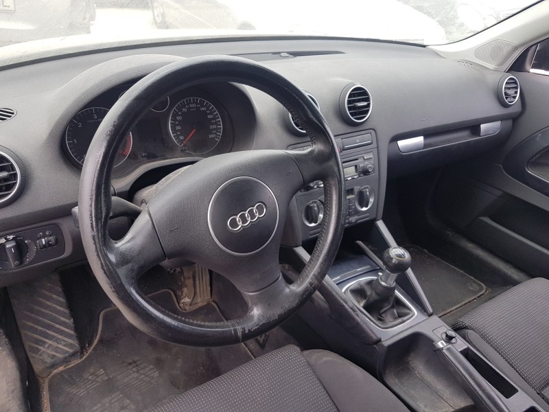 audi a3 (8p) del año 2003