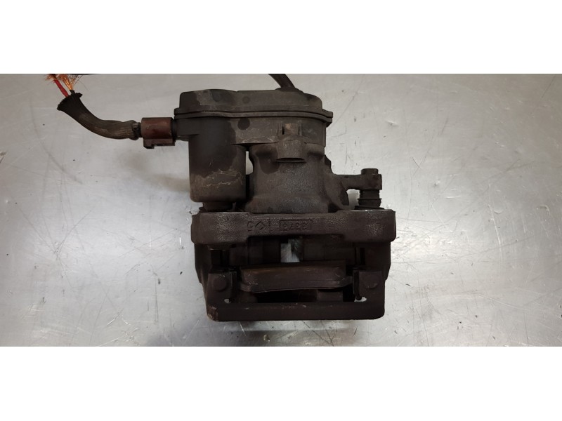 Recambio de pinza freno trasera derecha para land rover evoque dynamic referencia OEM IAM LR027126 BJ322552AA 