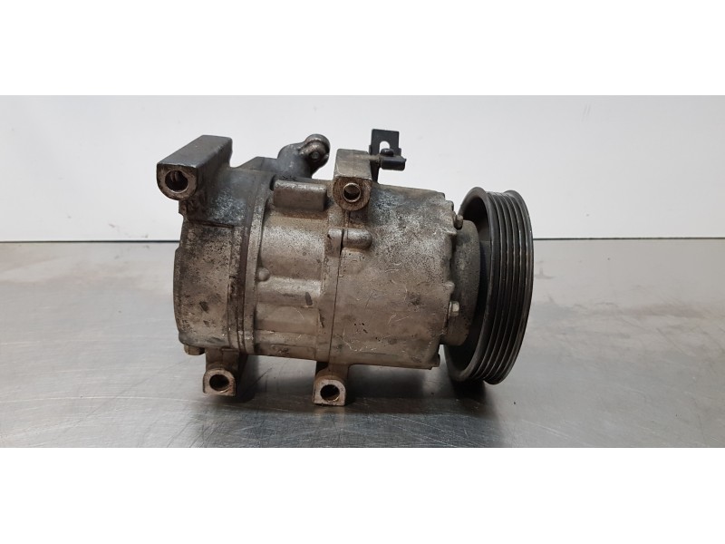 Recambio de compresor aire acondicionado para kia carens ( ) concept referencia OEM IAM 97701A4500  