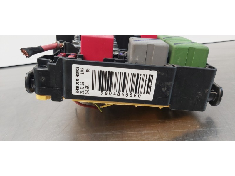 Recambio de caja reles / fusibles para citroen c-elysée exclusive referencia OEM IAM 9804846880   Recambio de caja reles / fusibles para citroen c-elysée exclusive referencia OEM IAM 9804846880