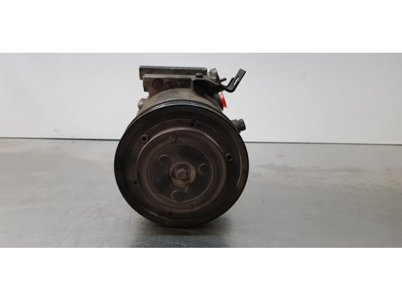 Recambio de compresor aire acondicionado para kia carens ( ) concept referencia OEM IAM 97701A4500  