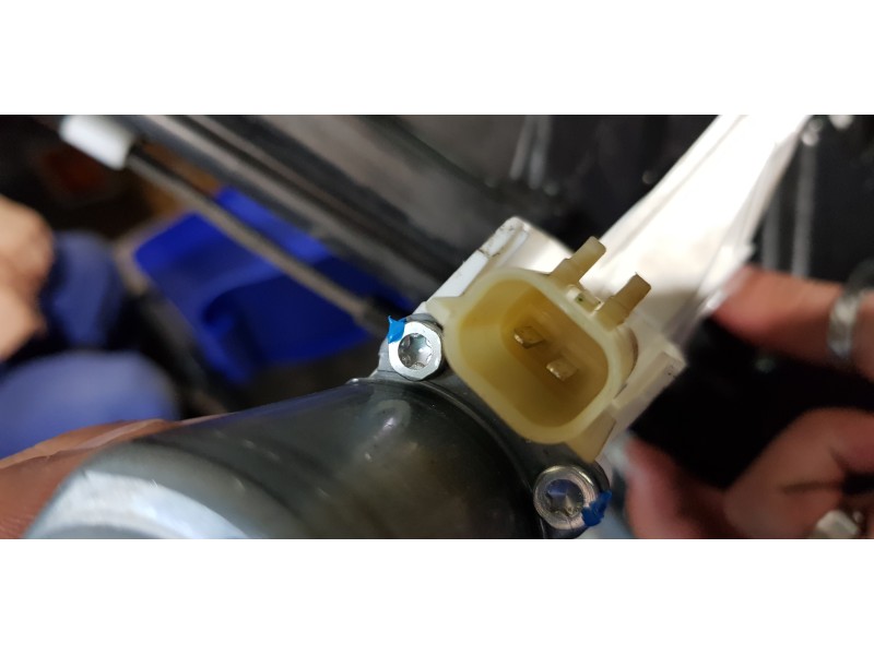 Recambio de elevalunas trasero derecho para fiat freemont (345) basis referencia OEM IAM K68043738AA  