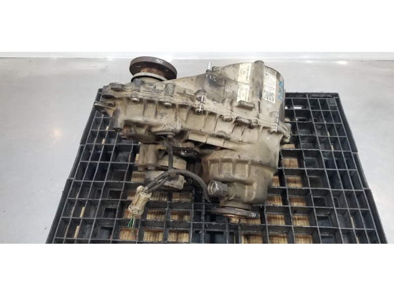 Recambio de caja transfer para ssangyong rexton rx 320 referencia OEM IAM 3200005003 3200006001 