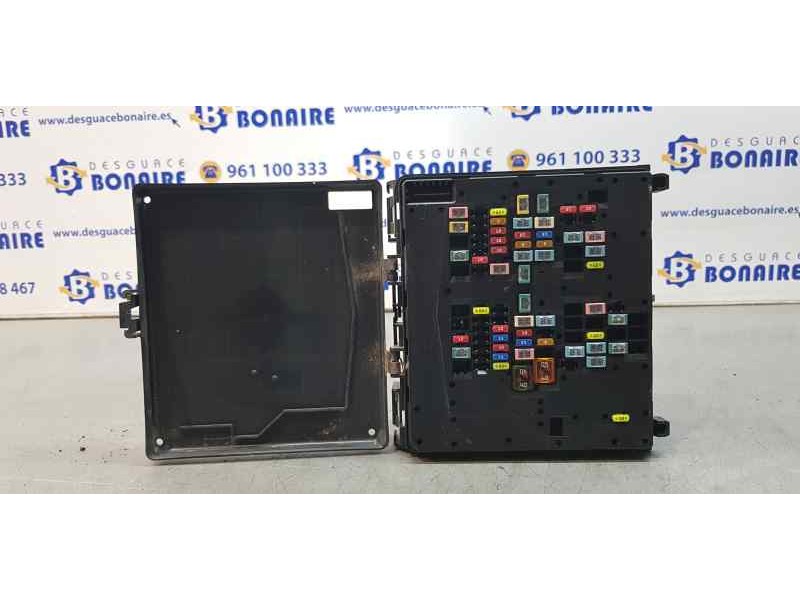 Recambio de caja reles / fusibles para ford focus active referencia OEM IAM JX6T14D068BD  