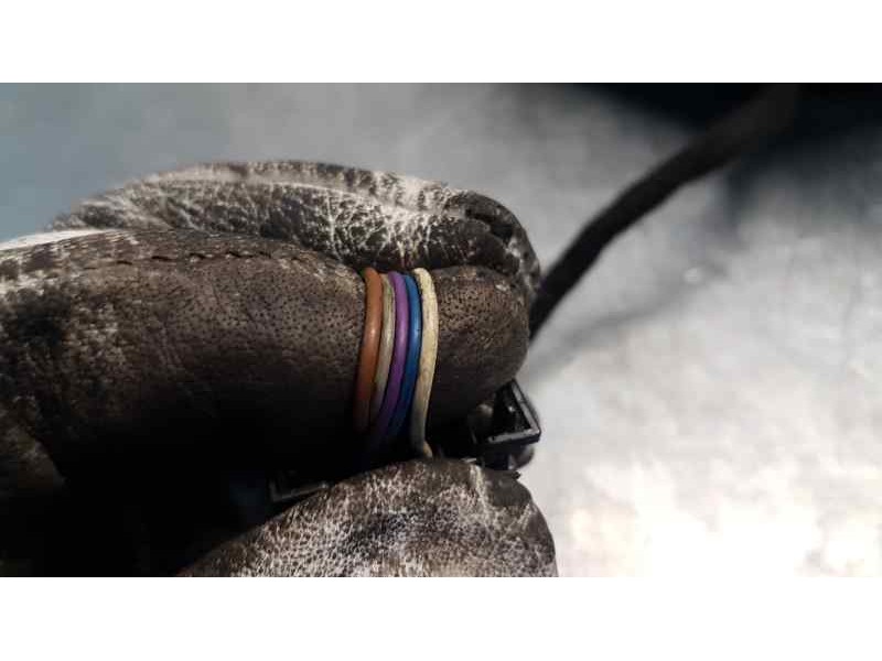 Recambio de retrovisor derecho para skoda rapid active referencia OEM IAM 5JB857408F  