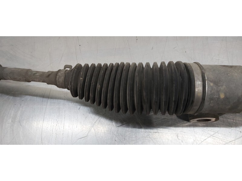 Recambio de cremallera direccion para toyota rav 4 active referencia OEM IAM 4551042170  