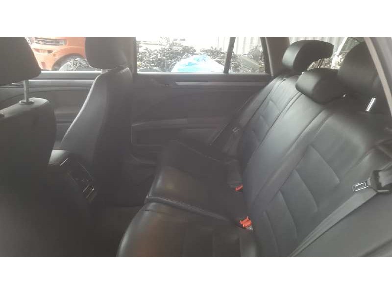 skoda superb combi (3t5) del año 2011 skoda superb combi (3t5) del año 2011