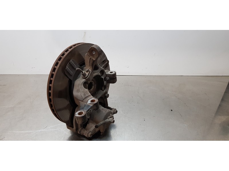 Recambio de mangueta delantera derecha para kia carens ( ) concept referencia OEM IAM 51716A4500  