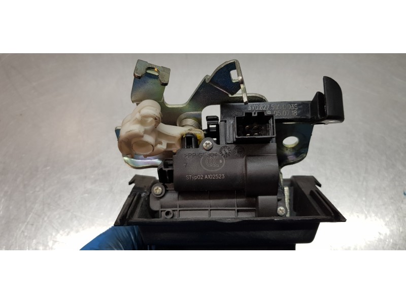 Recambio de cerradura maletero / porton para skoda superb combi (3v5) active referencia OEM IAM 3V0827505C  