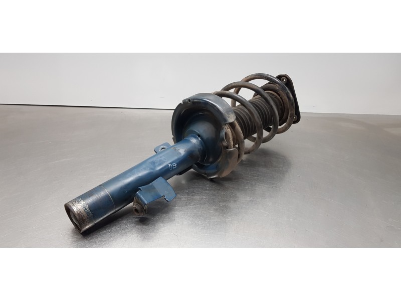 Recambio de amortiguador delantero derecho para ford focus lim. (cb4) titanium referencia OEM IAM 1619336 6M5Y18045BAC 
