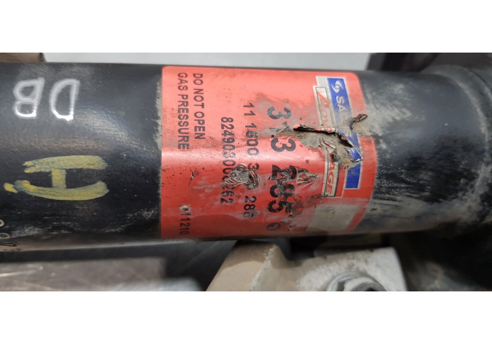 Recambio de amortiguador delantero izquierdo para ford focus lim. (cb4) titanium referencia OEM IAM 1619335 6M5Y18K001BAC  Recambio de amortiguador delantero izquierdo para ford focus lim. (cb4) titanium referencia OEM IAM 1619335 6M5Y18K001BAC