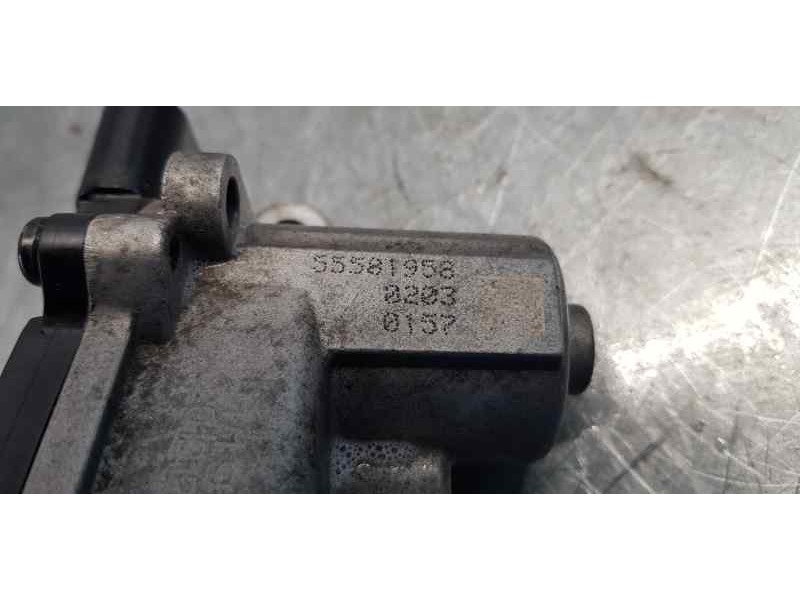 Recambio de valvula egr para opel meriva b cosmo referencia OEM IAM 55581958  