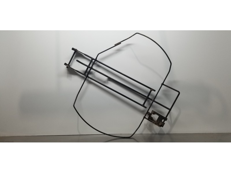 Recambio de soporte rueda repuesto para ssangyong kyron 200 xdi limited referencia OEM IAM 4181009A09   Recambio de soporte rueda repuesto para ssangyong kyron 200 xdi limited referencia OEM IAM 4181009A09