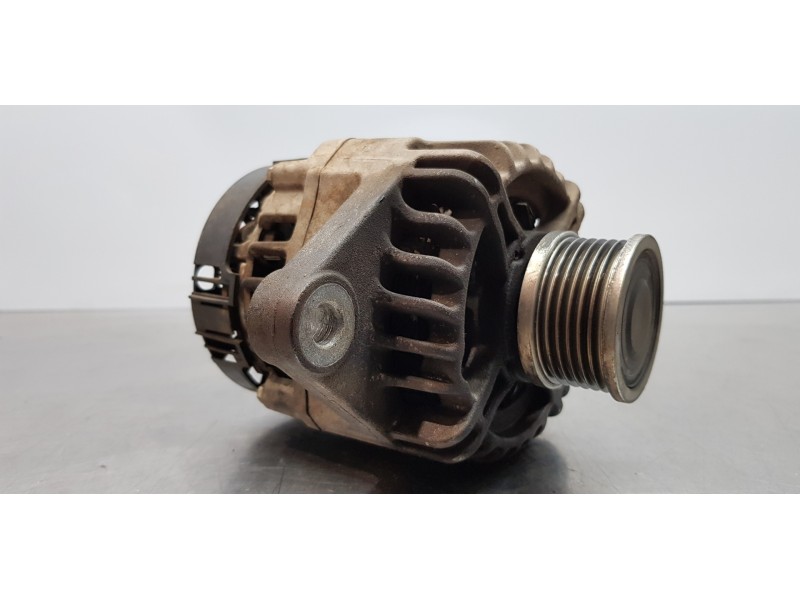 Recambio de alternador para fiat doblo my doblo referencia OEM IAM 51854901  