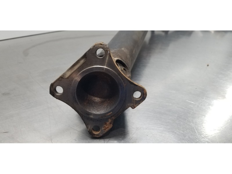 Recambio de transmision central delantera para ssangyong kyron 200 xdi limited referencia OEM IAM 3320009413  