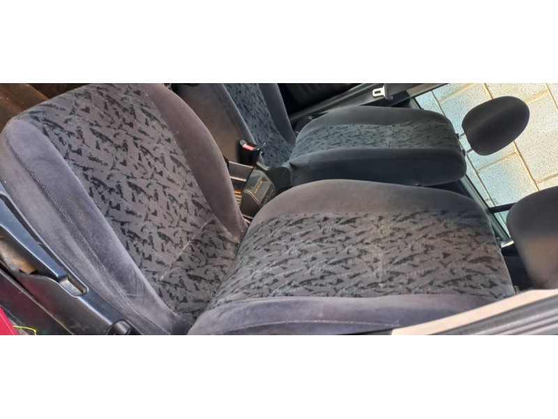 opel zafira a del año 2000